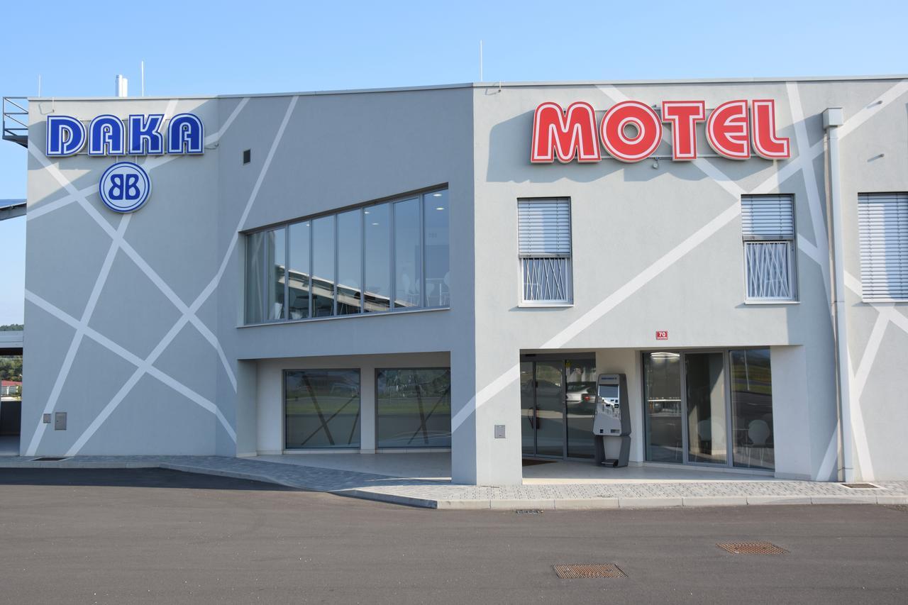 Daka Prenocisce Motel Velika Vas pri Krškem Kültér fotó